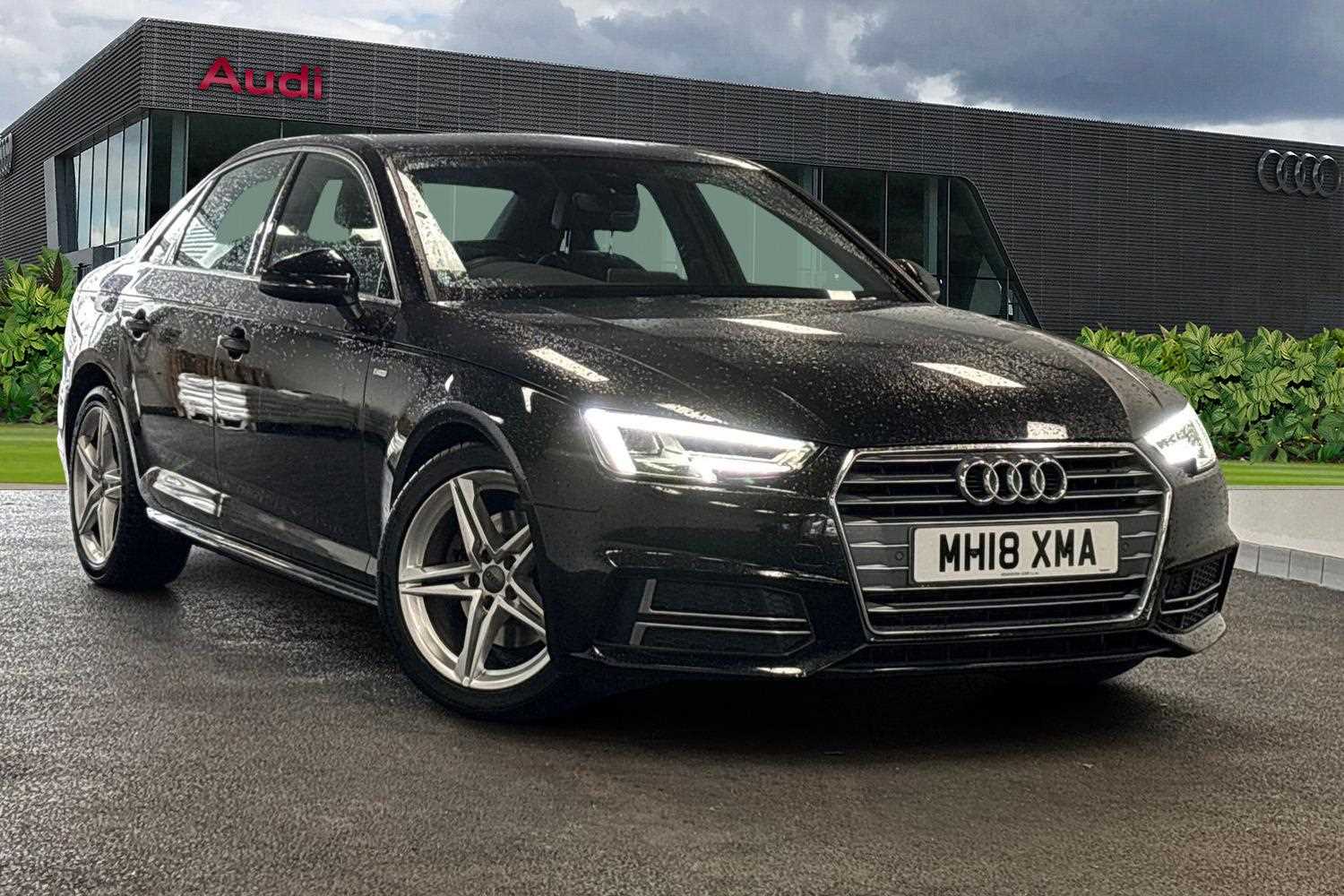 Main listing image - Audi A4