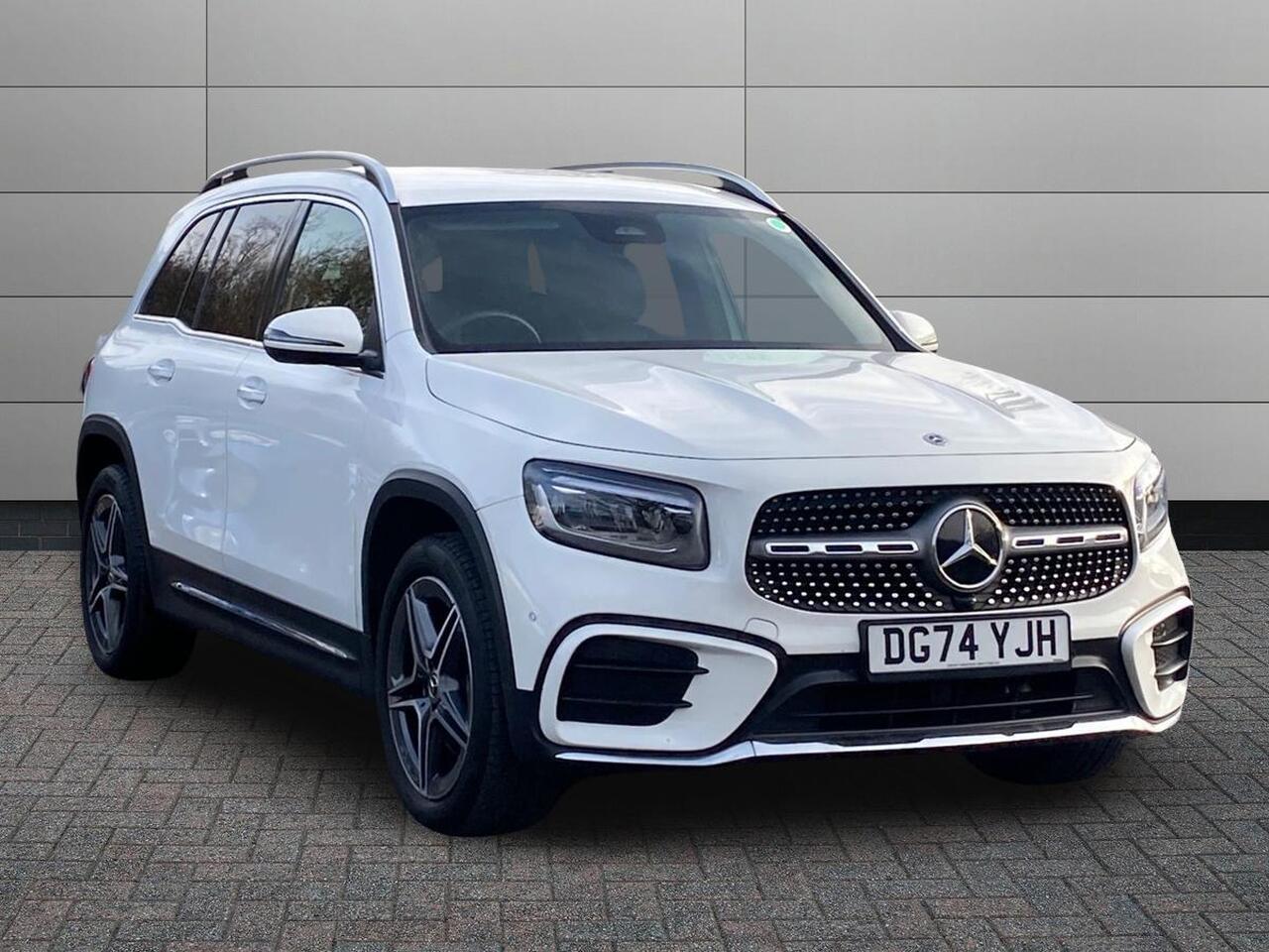 Main listing image - Mercedes-Benz GLB