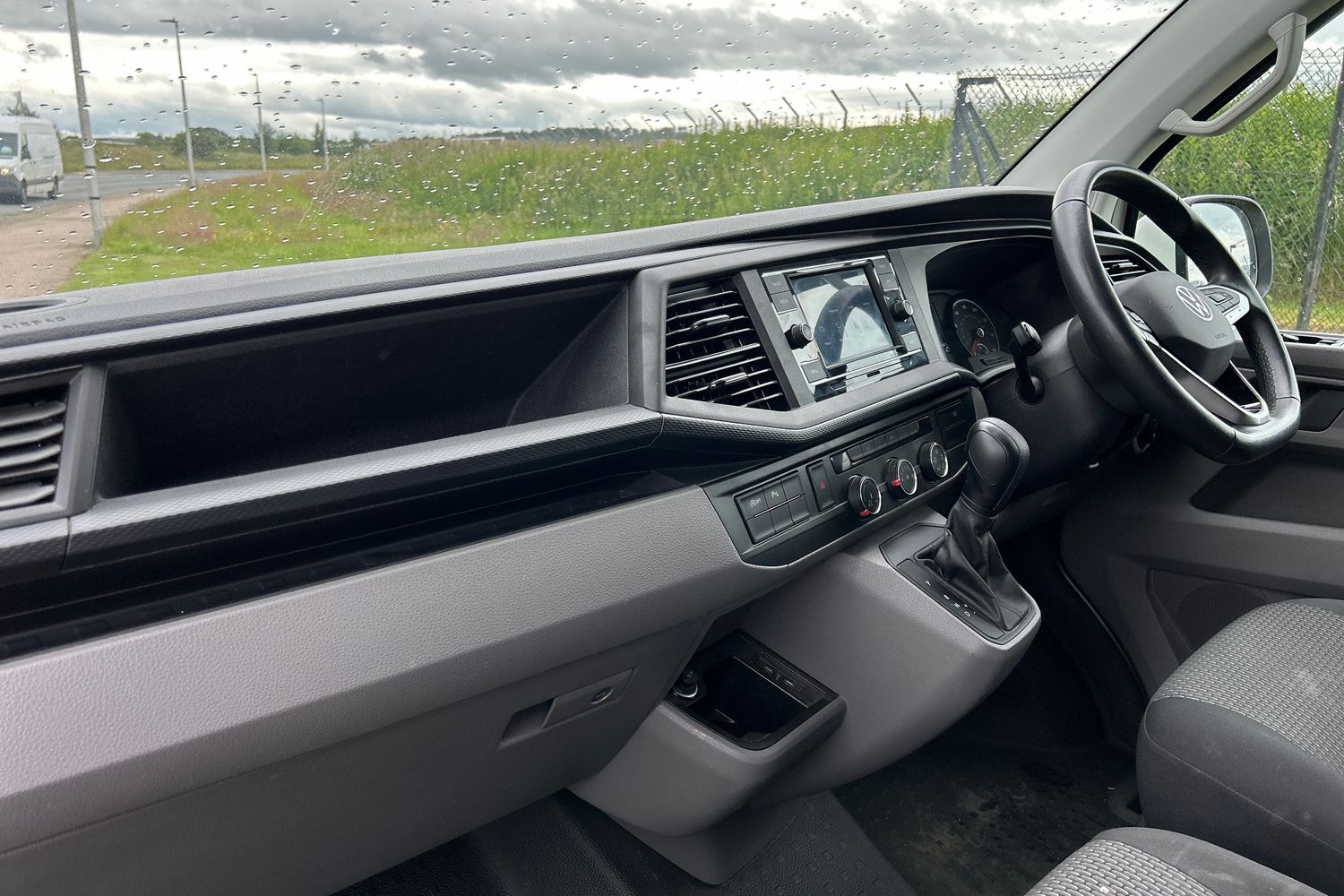 Main listing image - Volkswagen Transporter