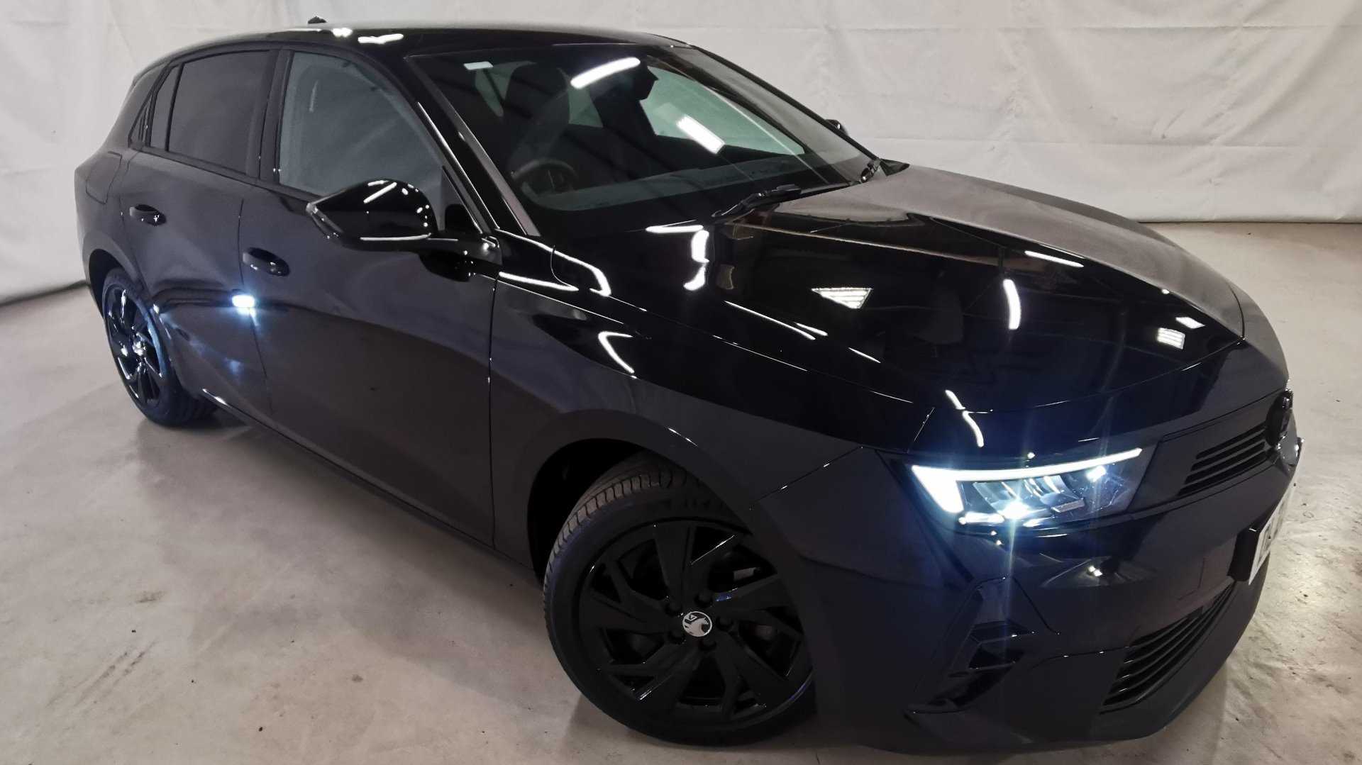 Main listing image - Vauxhall Astra