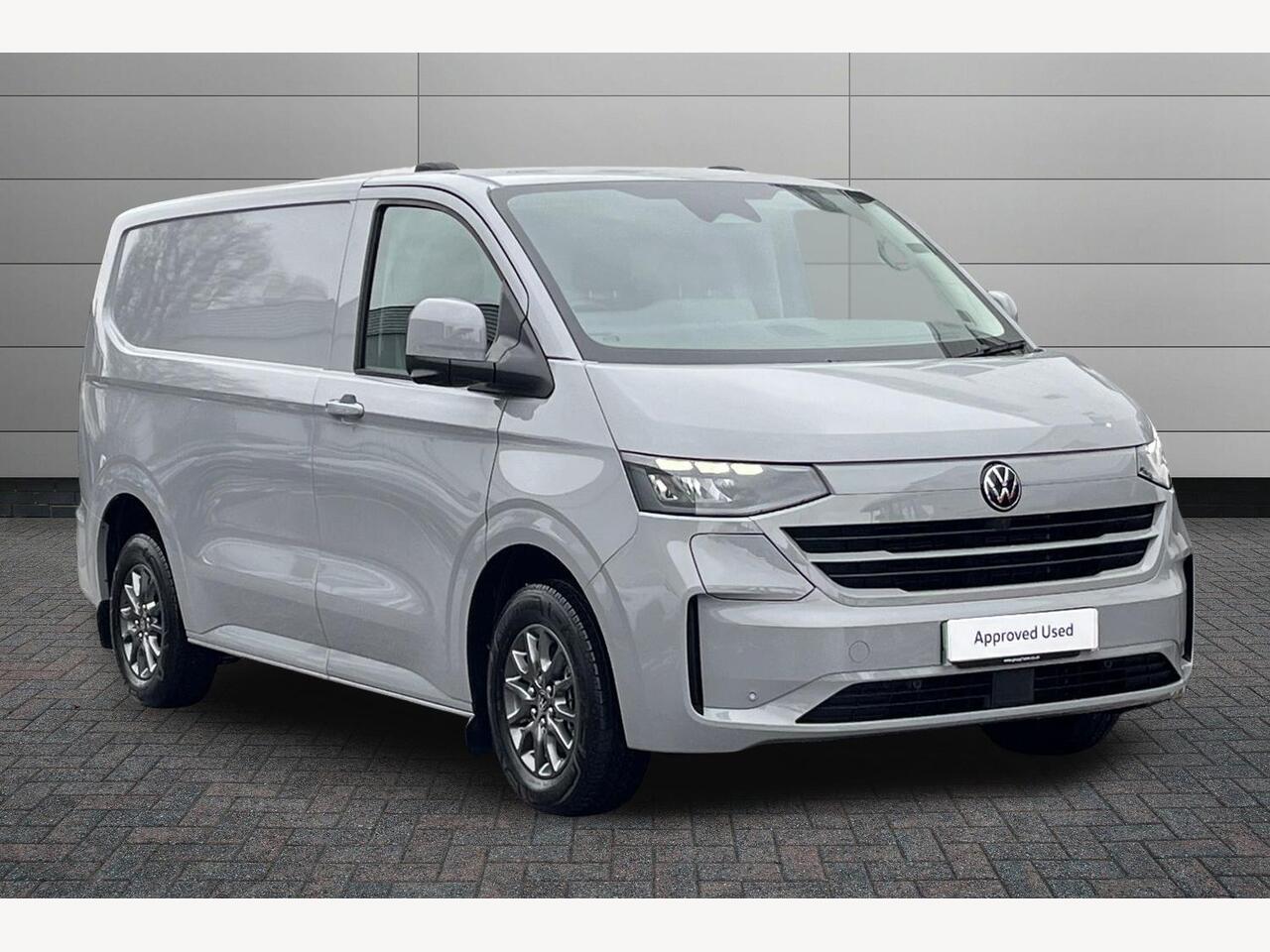 Main listing image - Volkswagen Transporter
