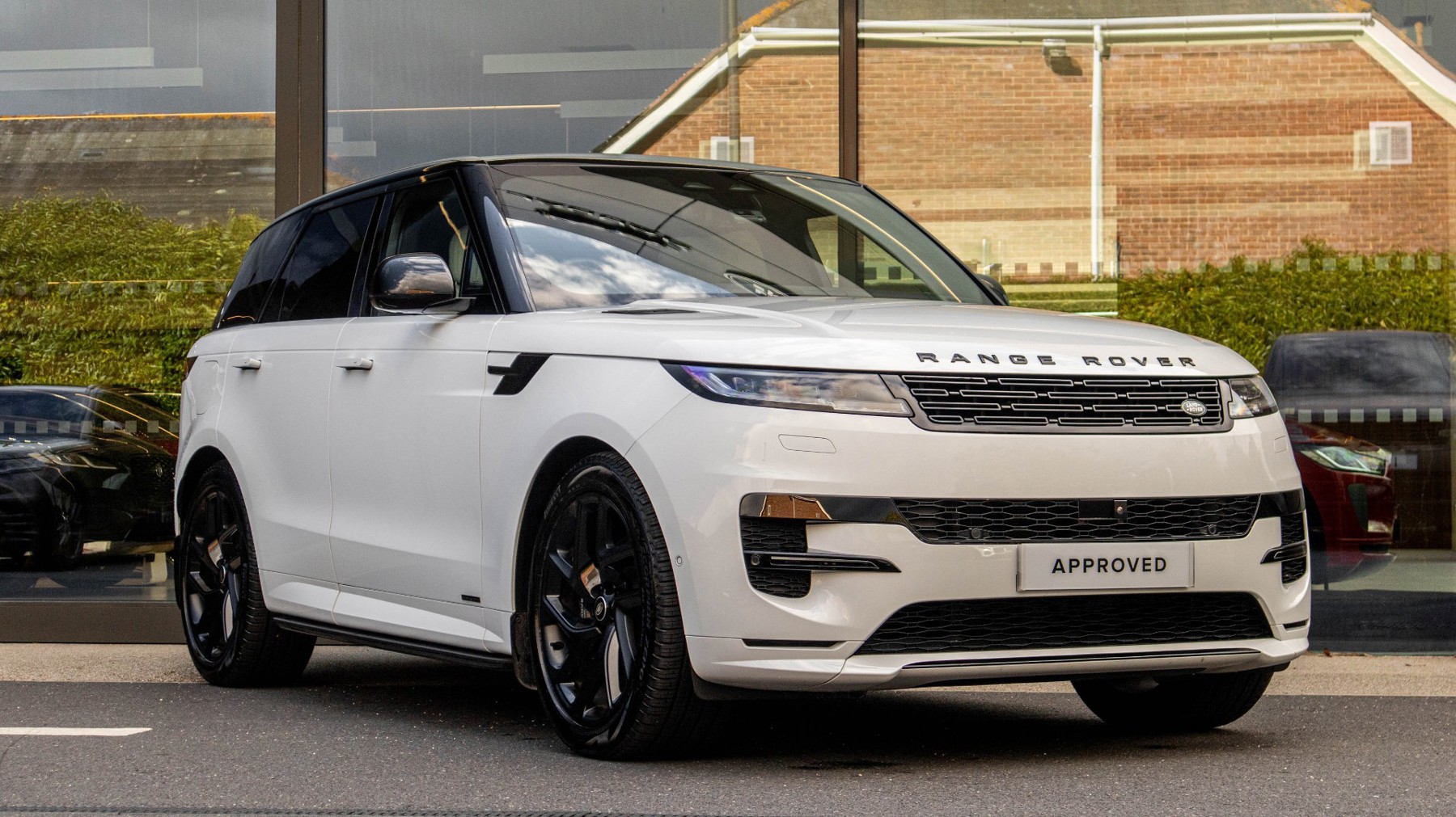 Main listing image - Land Rover Range Rover Sport