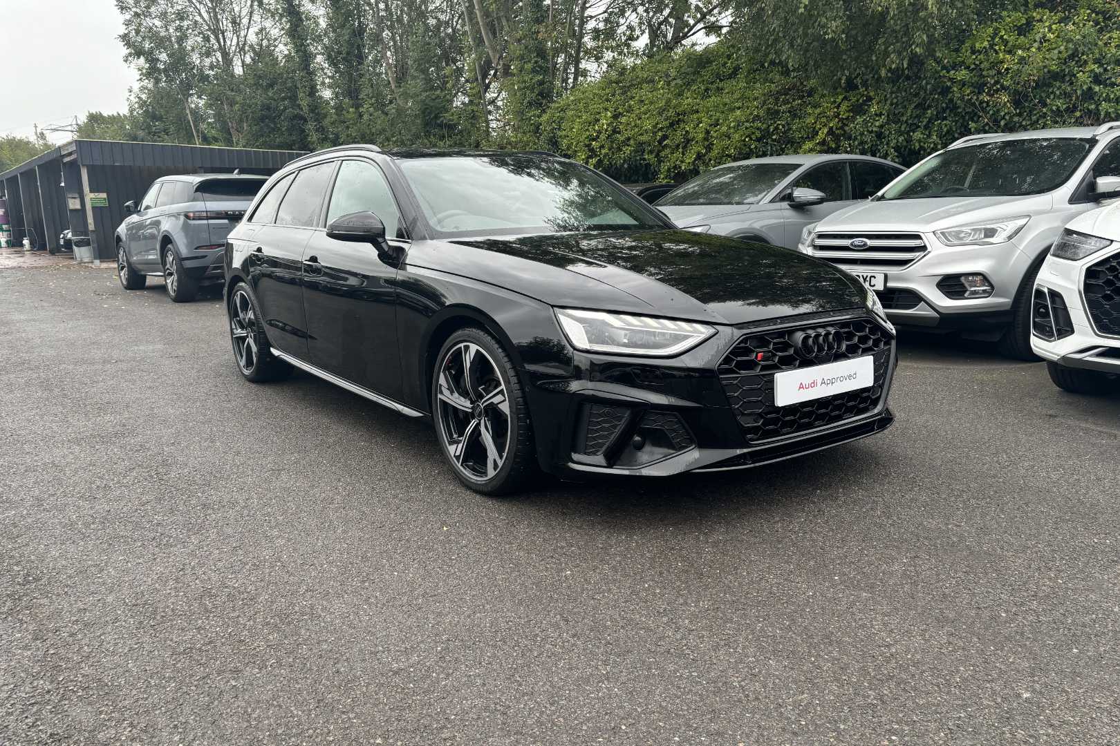 Main listing image - Audi S4