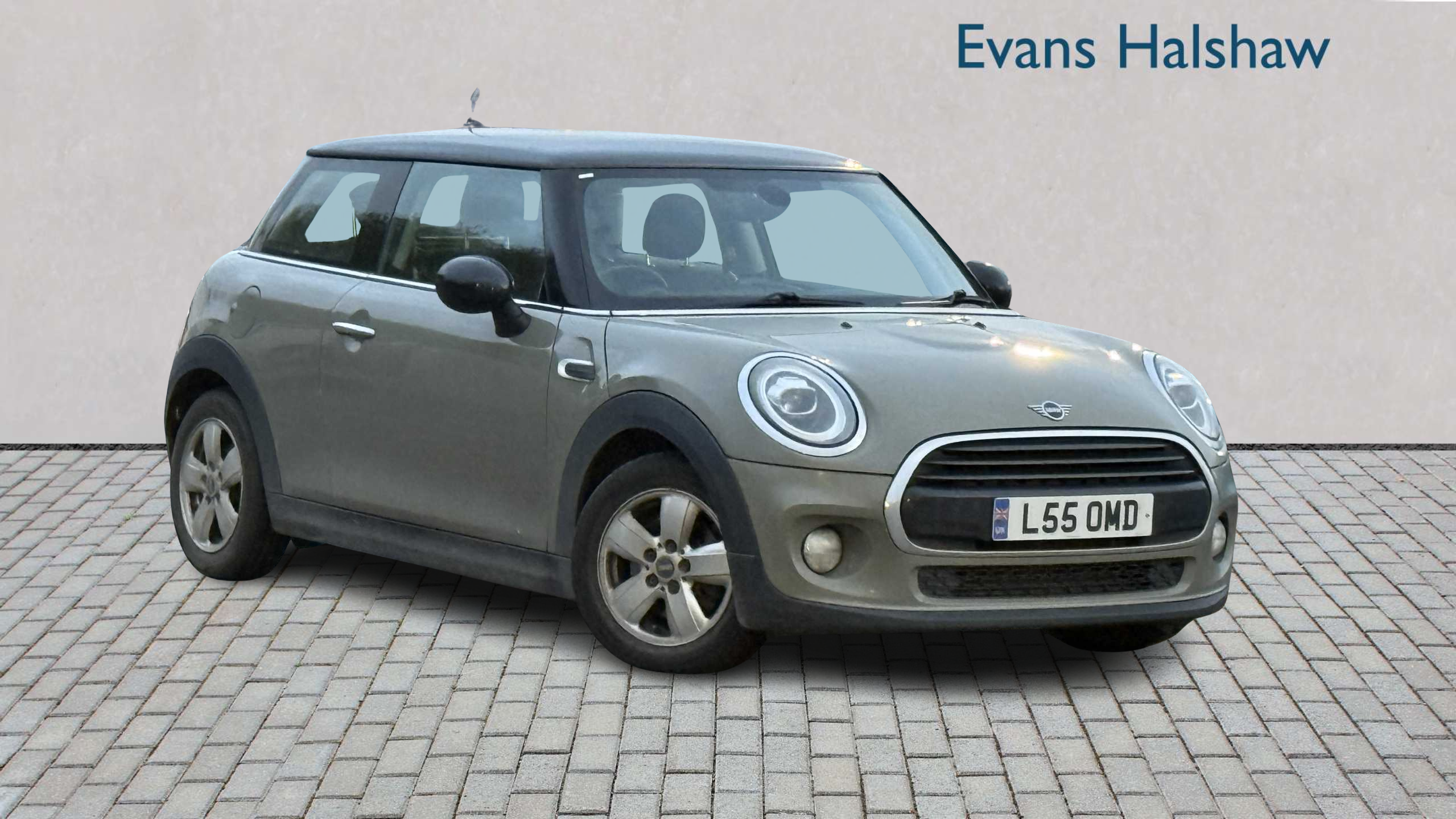 Main listing image - MINI Hatchback