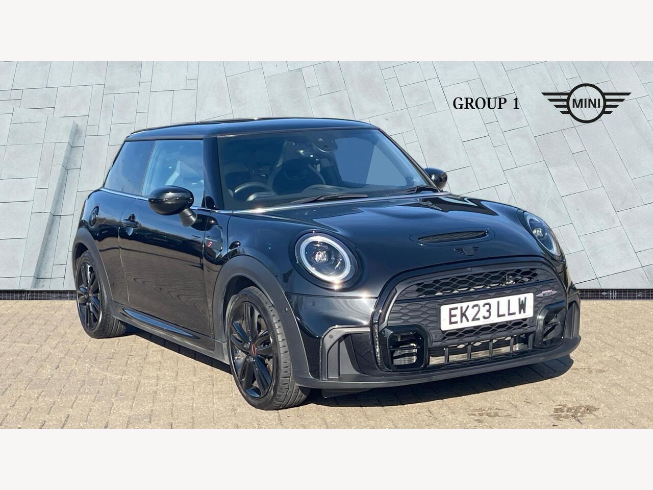 Main listing image - MINI Hatchback