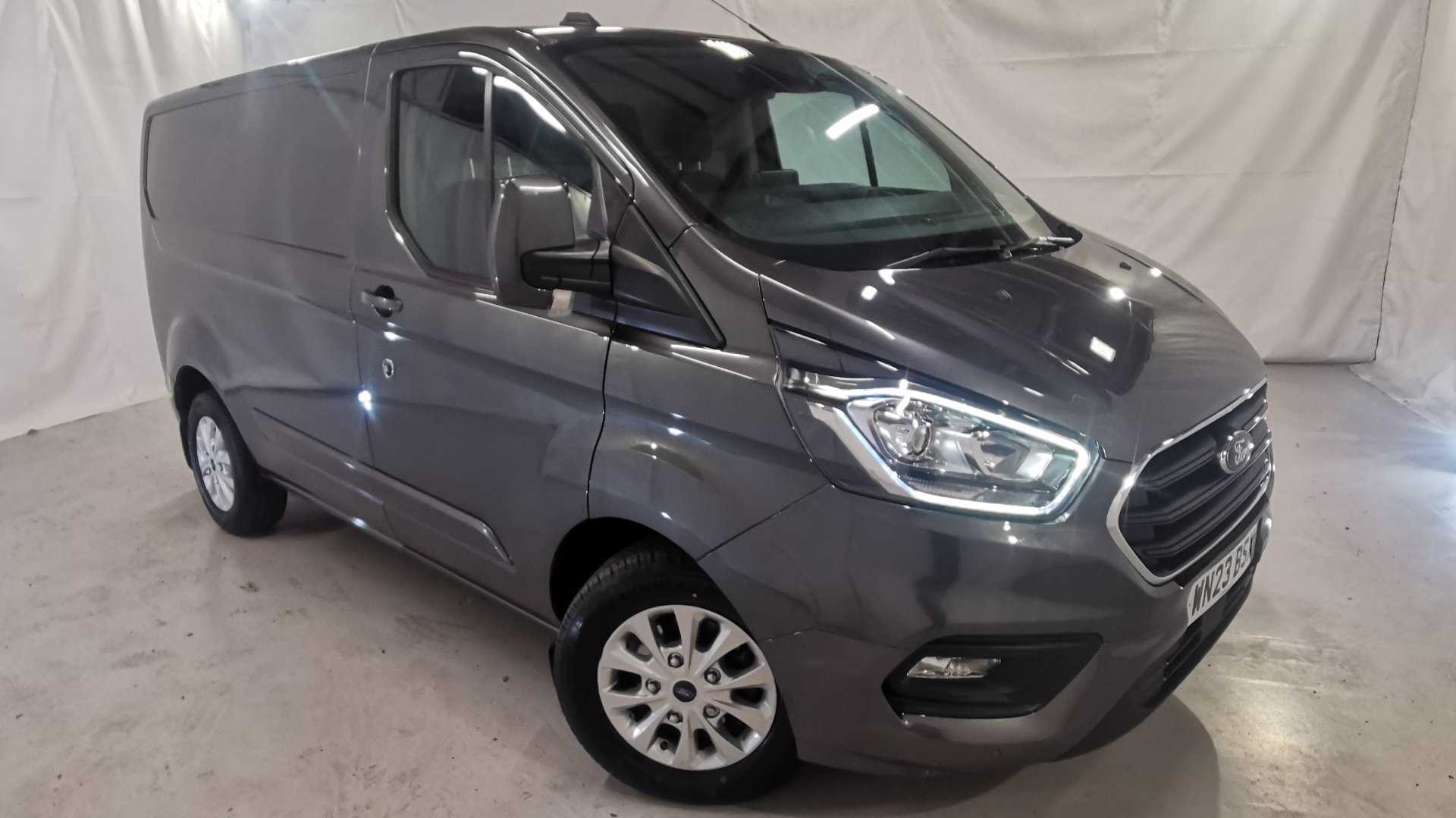 Main listing image - Ford Transit Custom