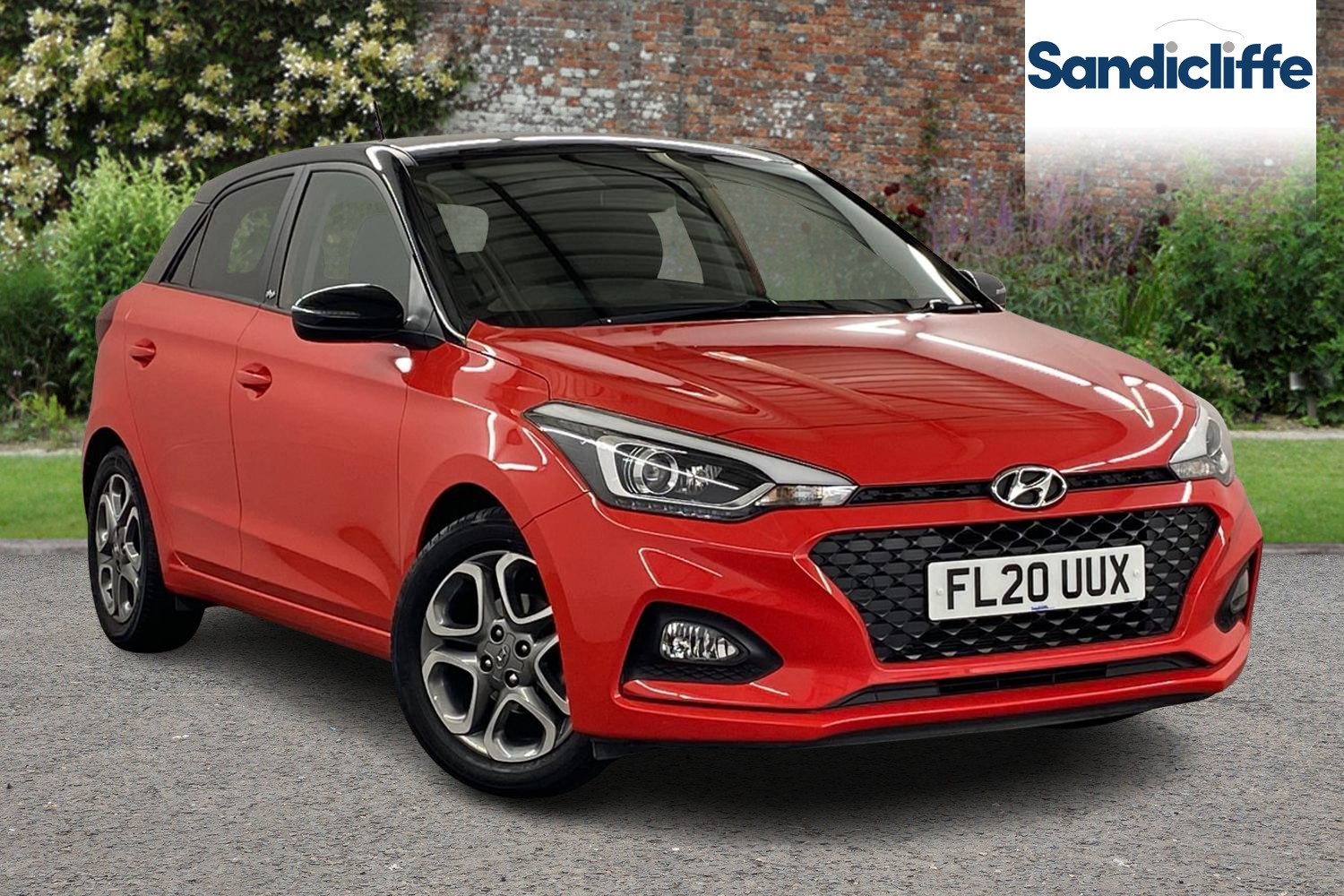 Main listing image - Hyundai i20