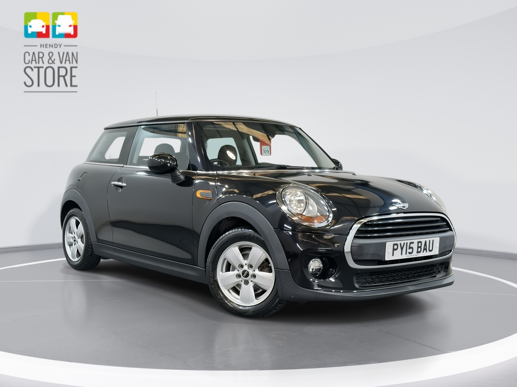 Main listing image - MINI Hatchback