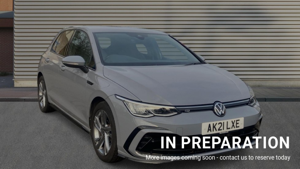 Main listing image - Volkswagen Golf