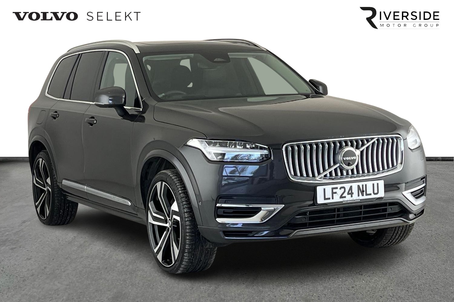 Main listing image - Volvo XC90