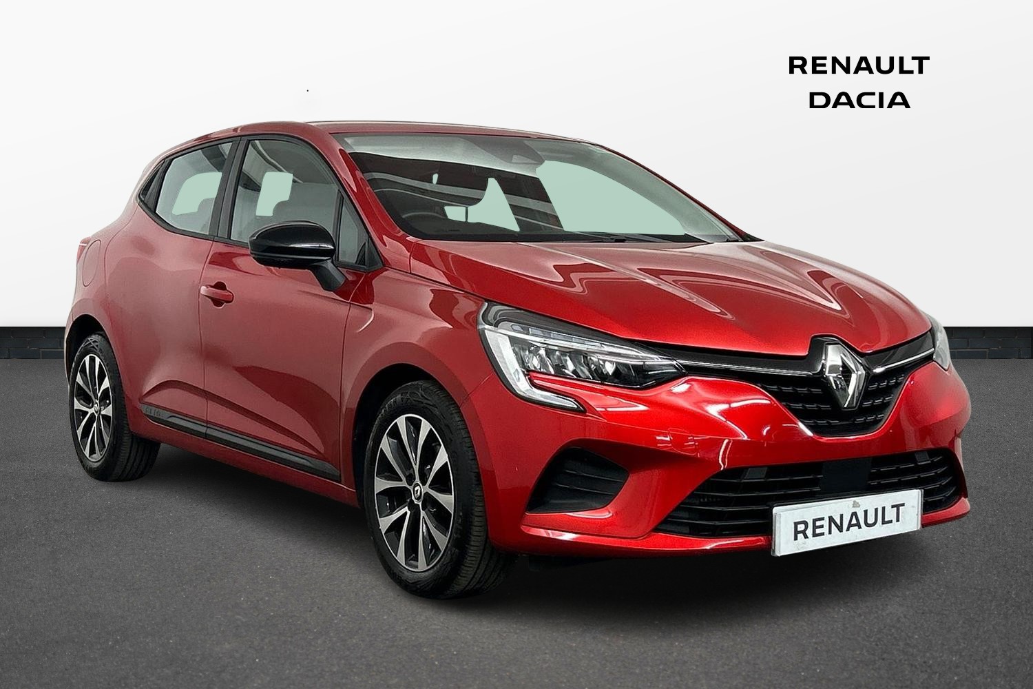 Main listing image - Renault Clio