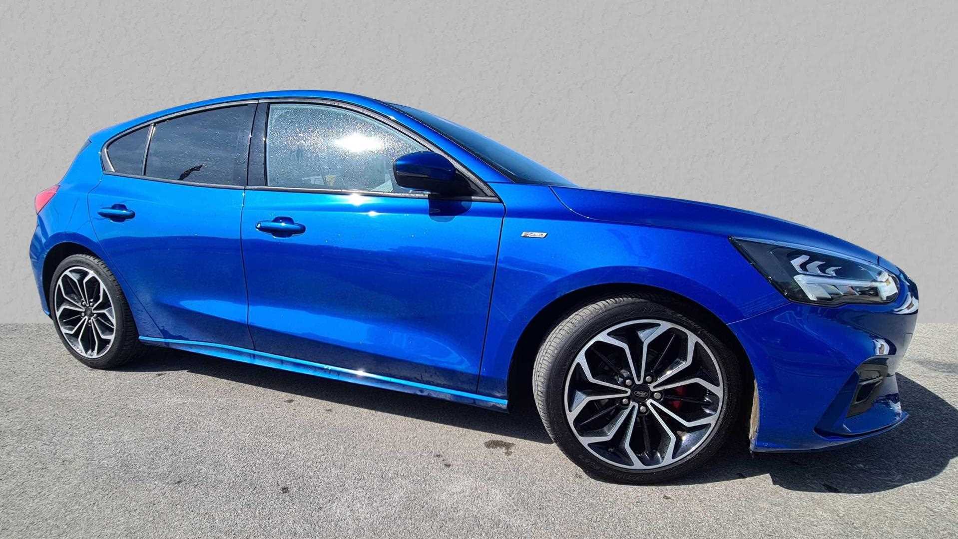Main listing image - Ford Focus