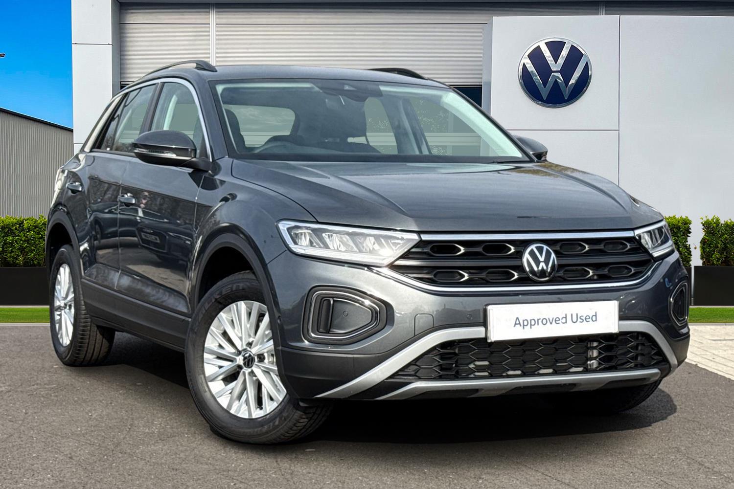 Main listing image - Volkswagen T-Roc