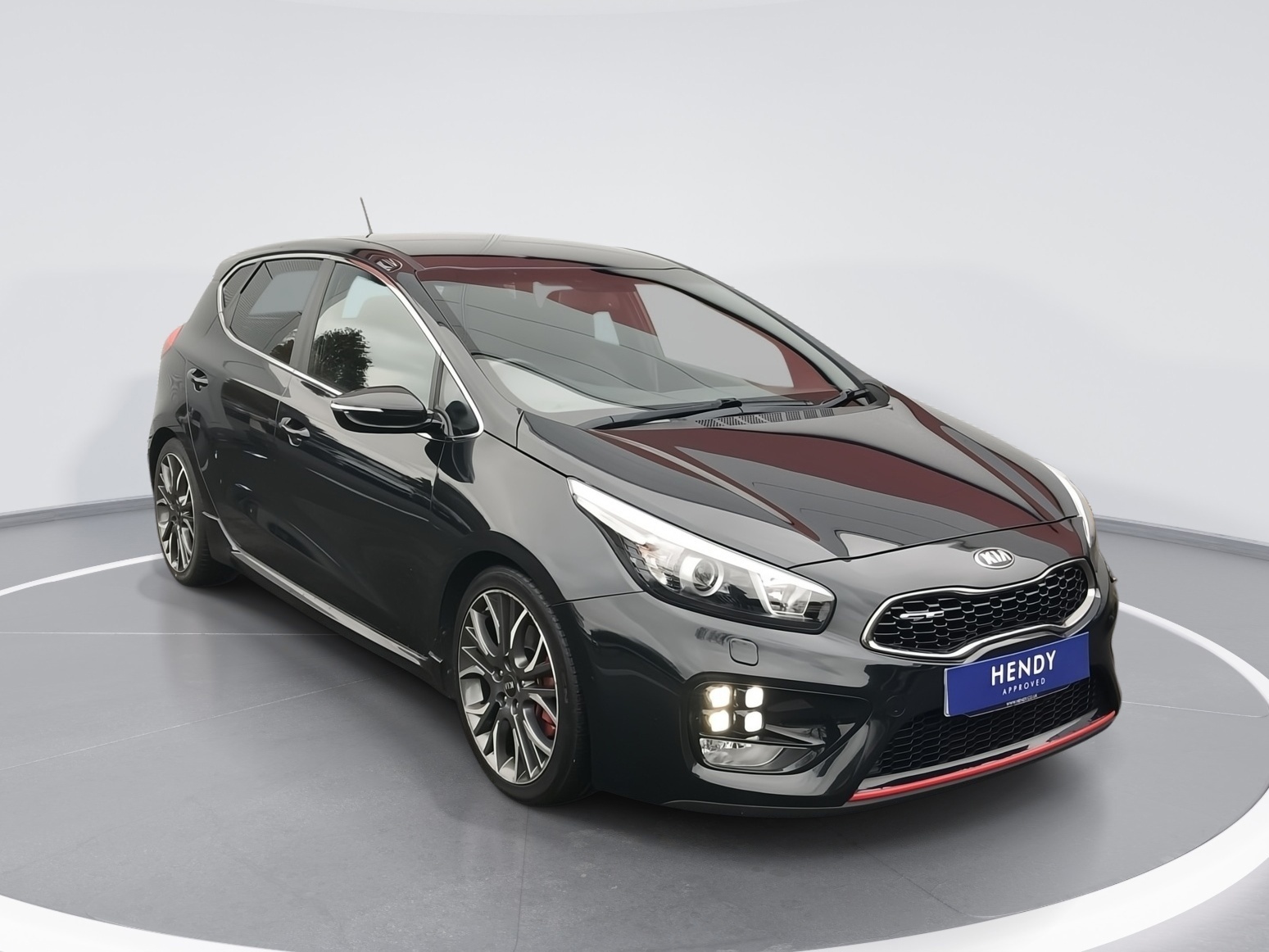 Main listing image - Kia Ceed