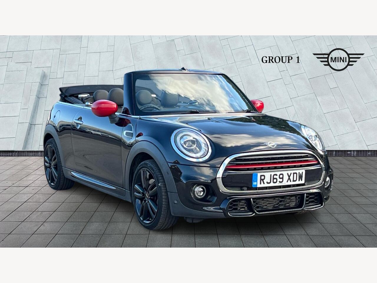 Main listing image - MINI Convertible