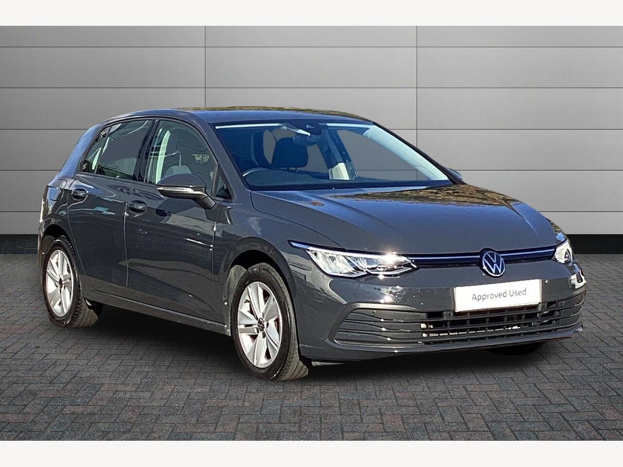 Main listing image - Volkswagen Golf
