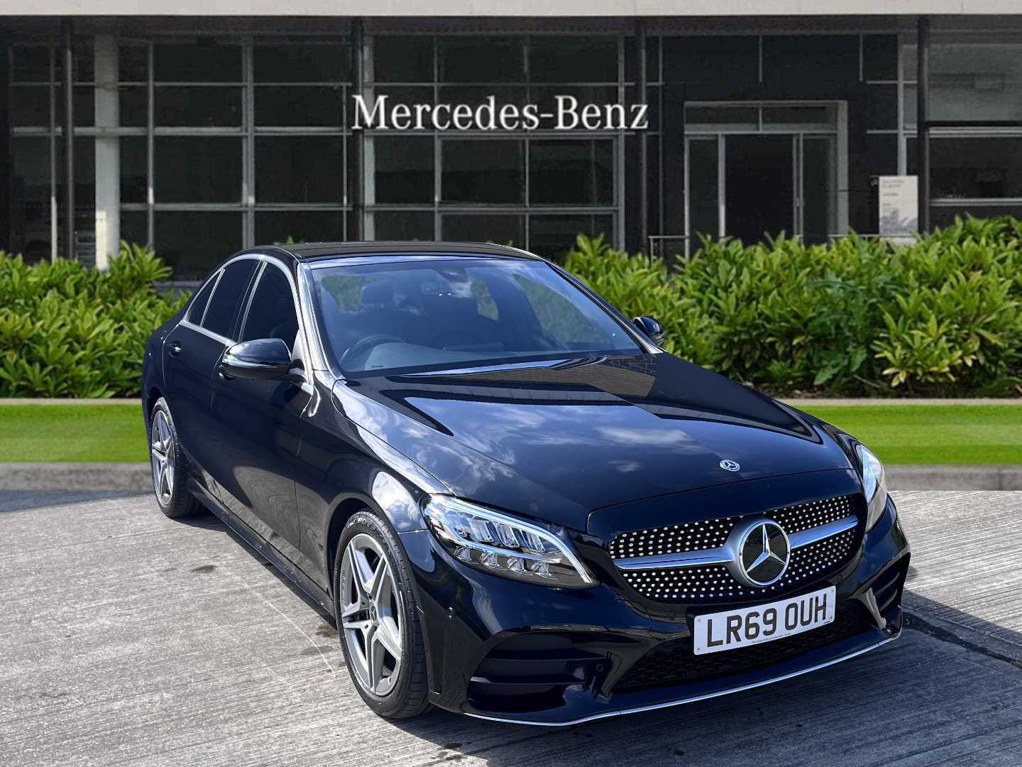 Main listing image - Mercedes-Benz C-Class