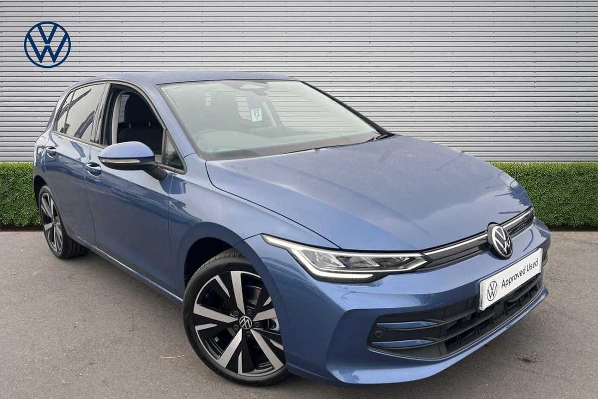 Main listing image - Volkswagen Golf