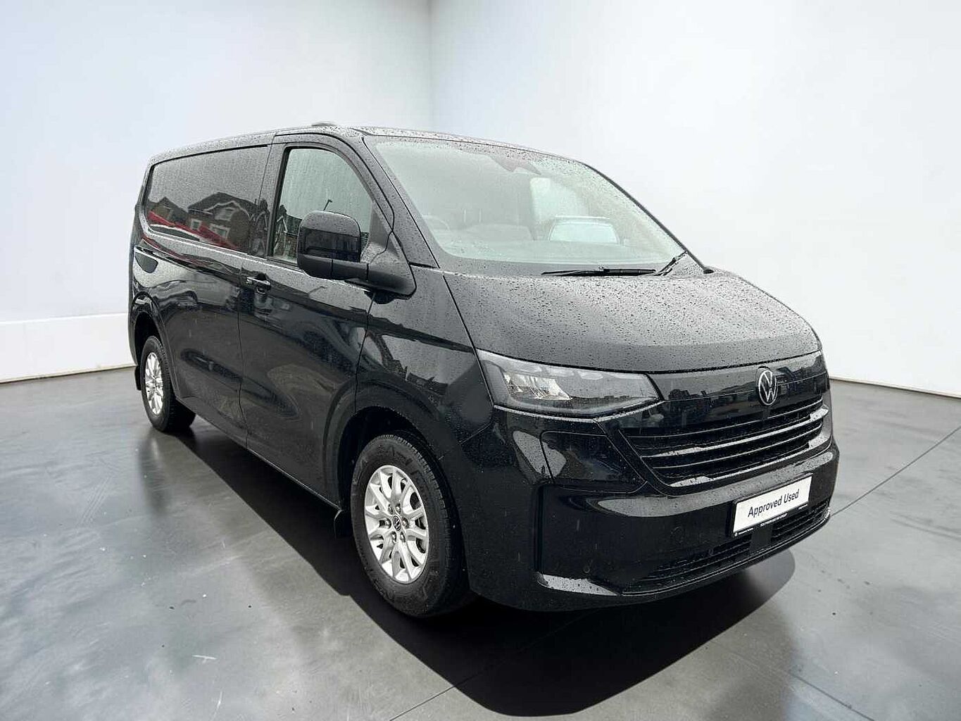 Main listing image - Volkswagen Transporter