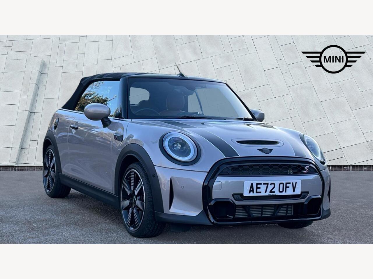 Main listing image - MINI Convertible