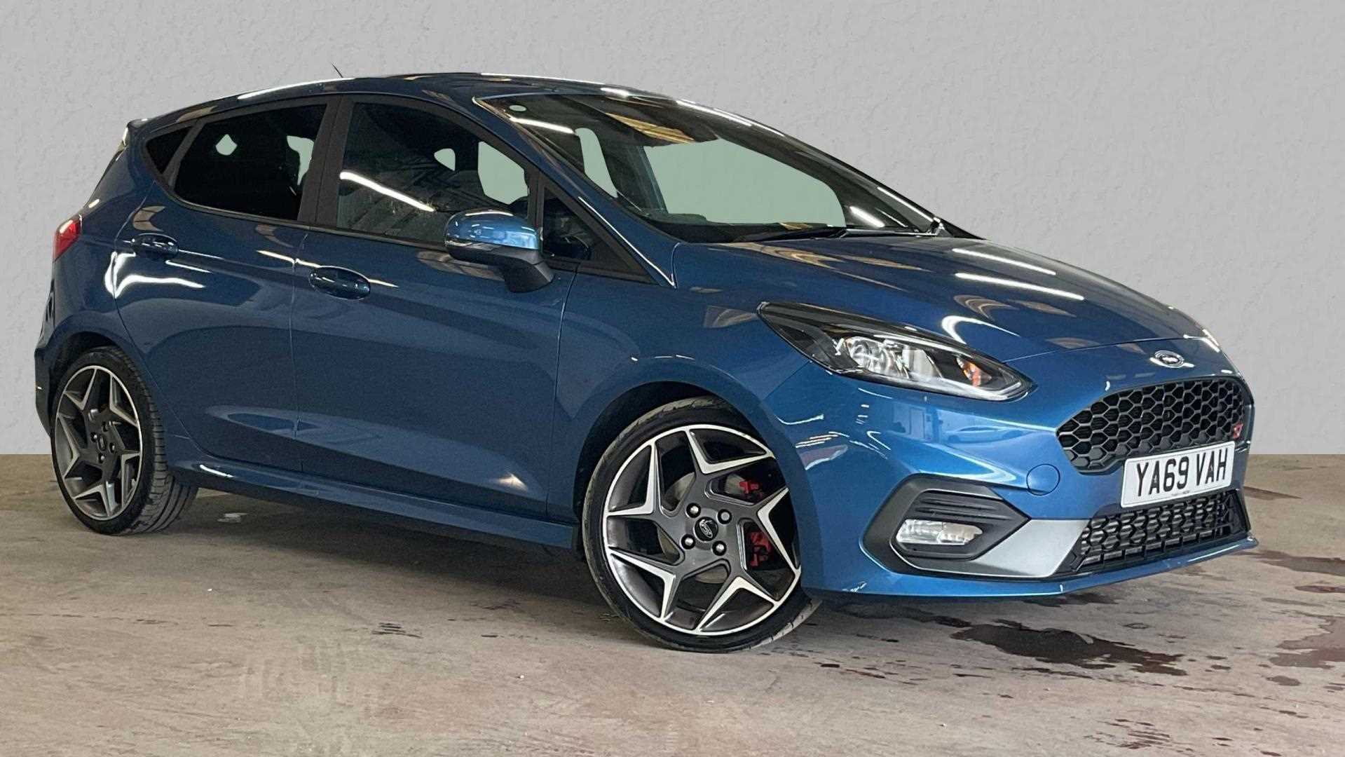 Main listing image - Ford Fiesta ST