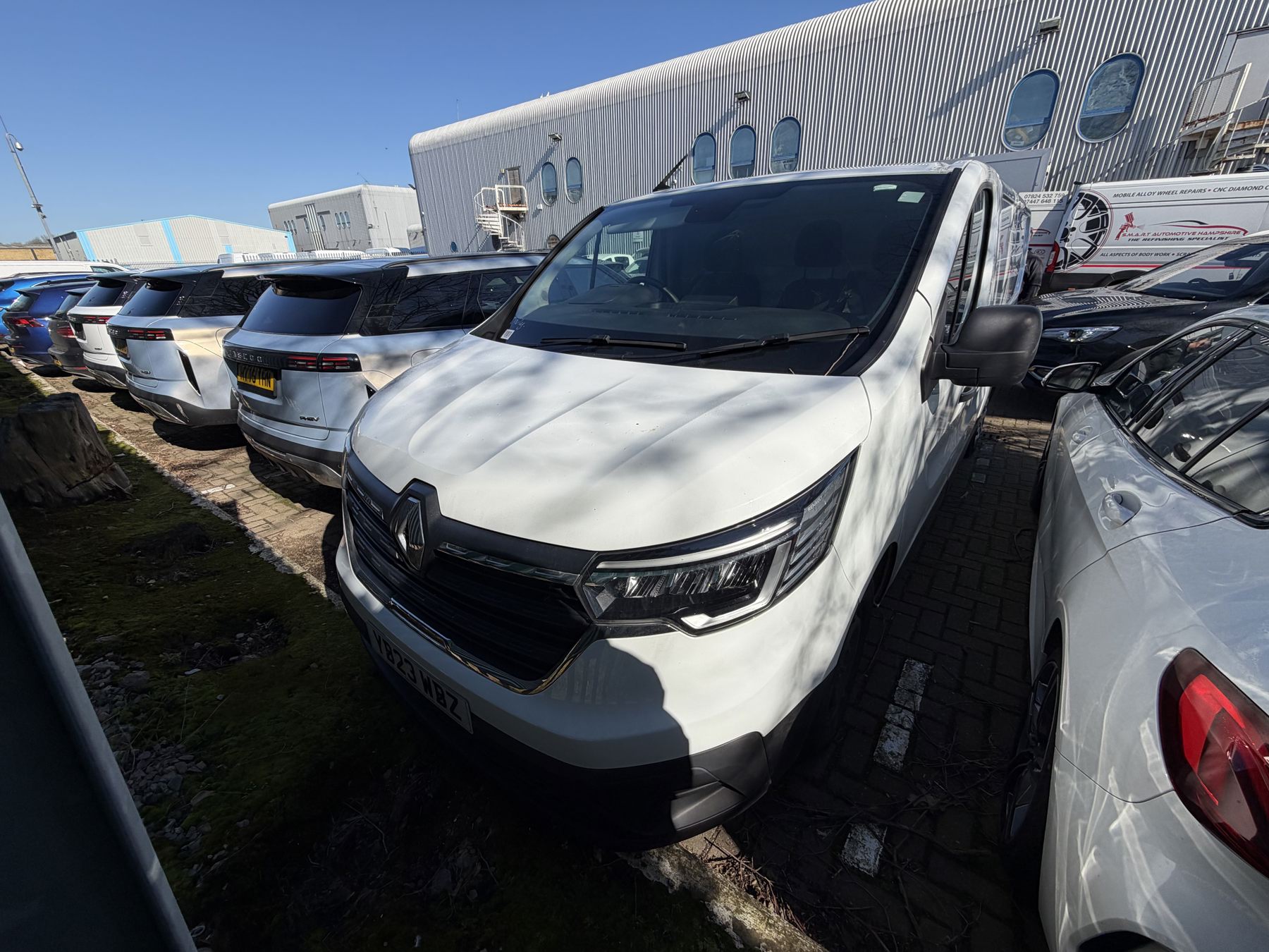 Main listing image - Renault Trafic