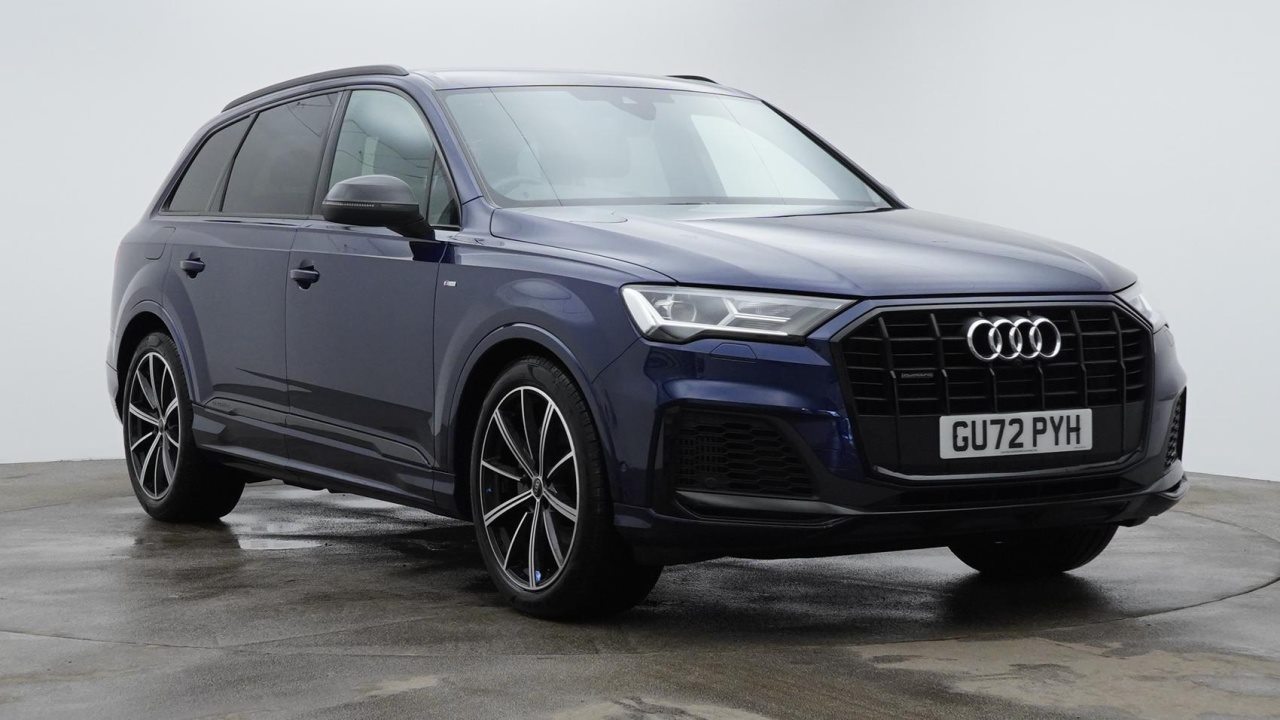 Main listing image - Audi Q7