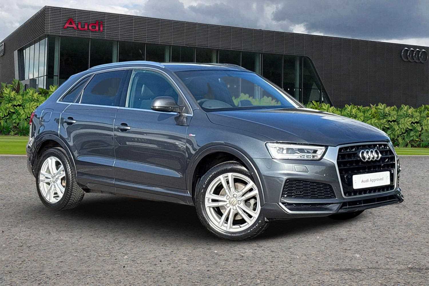 Main listing image - Audi Q3