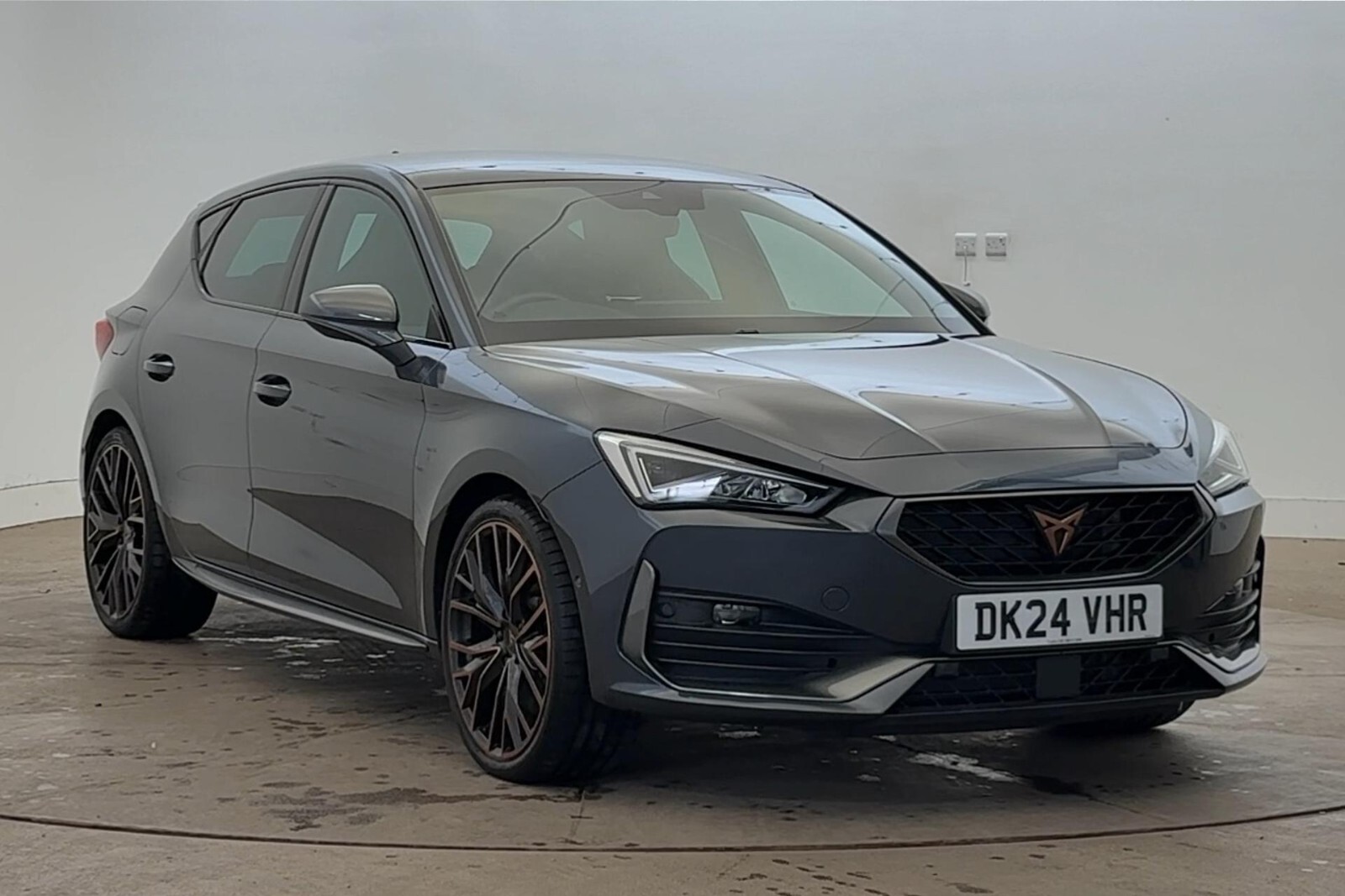 Main listing image - Cupra Leon
