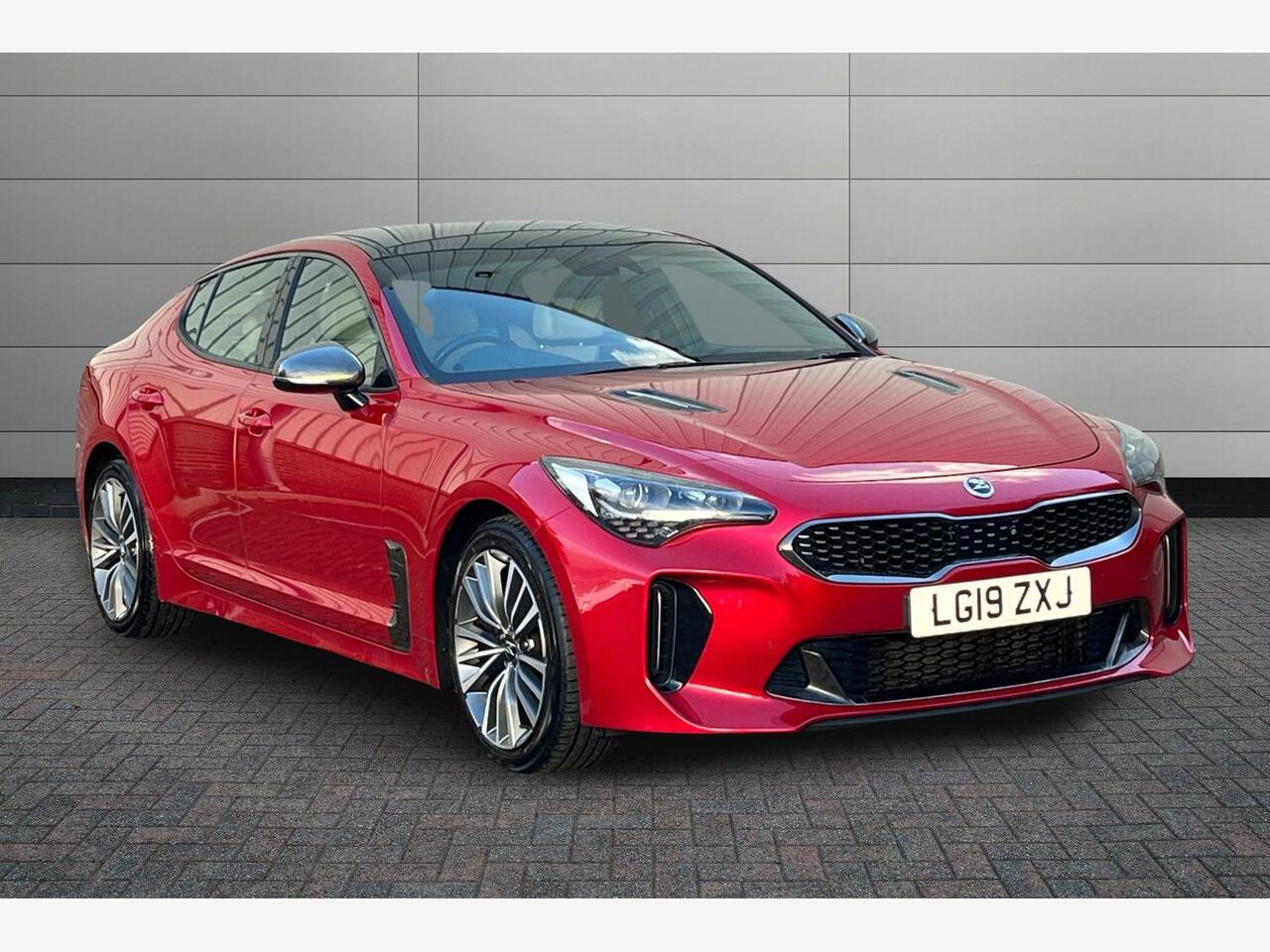 Main listing image - Kia Stinger