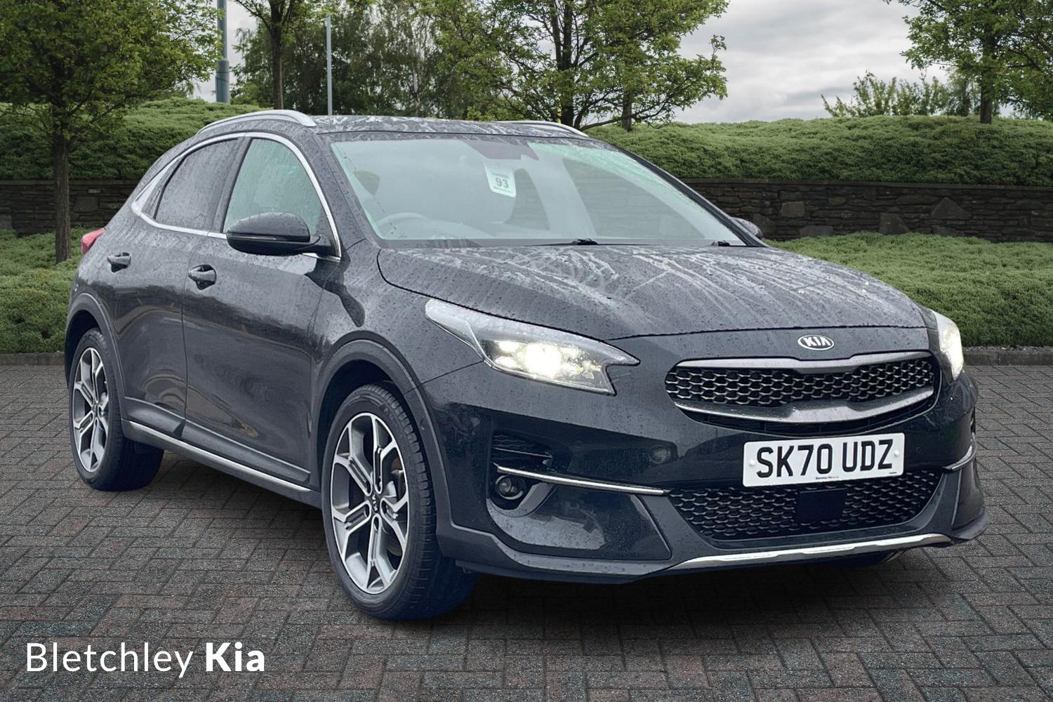 Main listing image - Kia XCeed