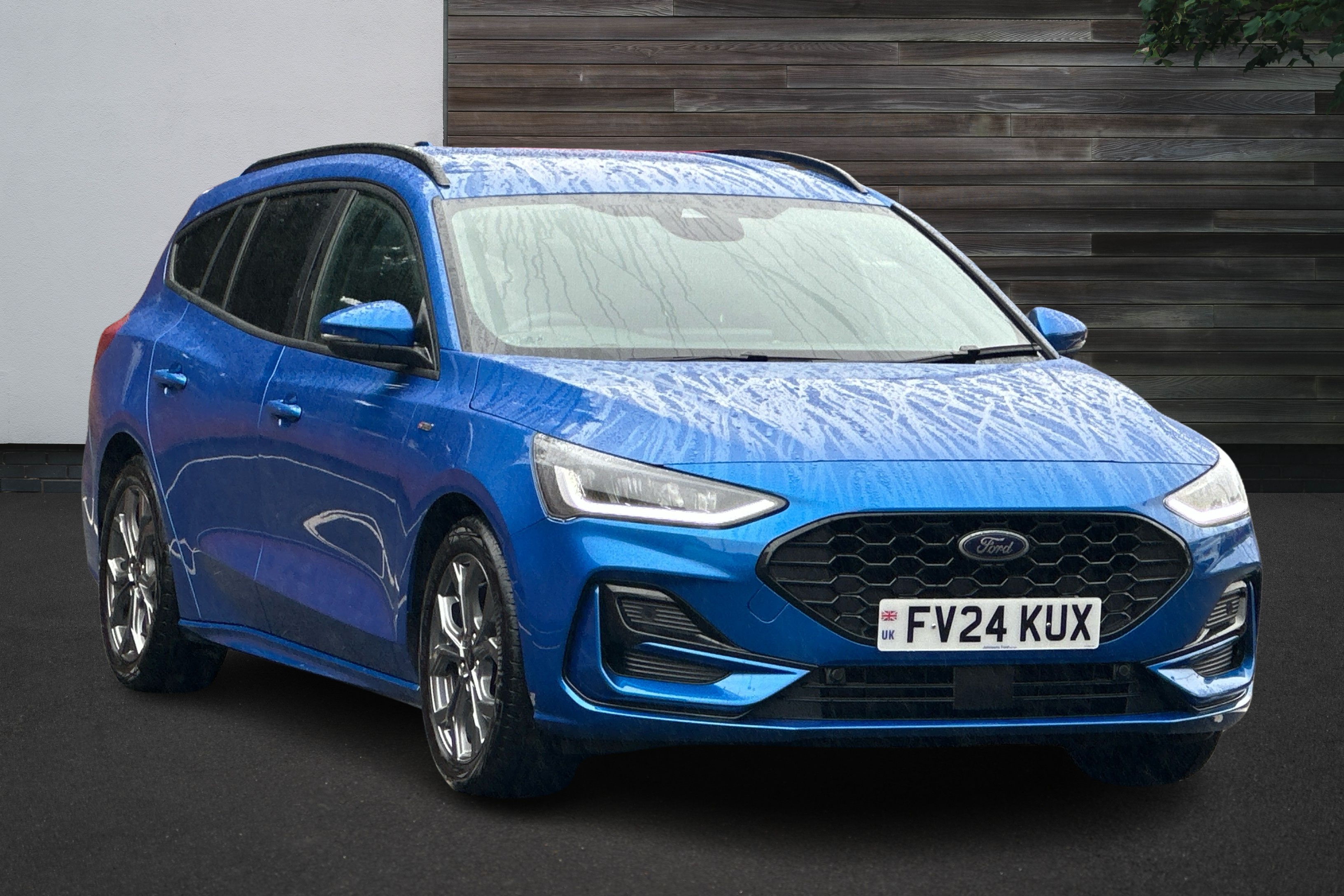 Main listing image - Ford Focus Estate
