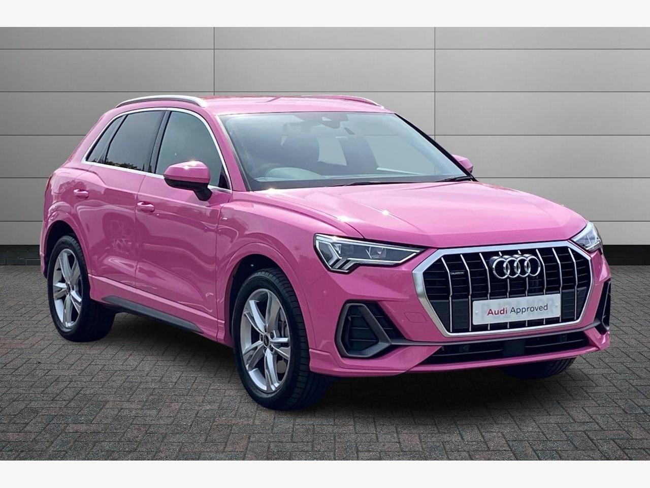 Main listing image - Audi Q3