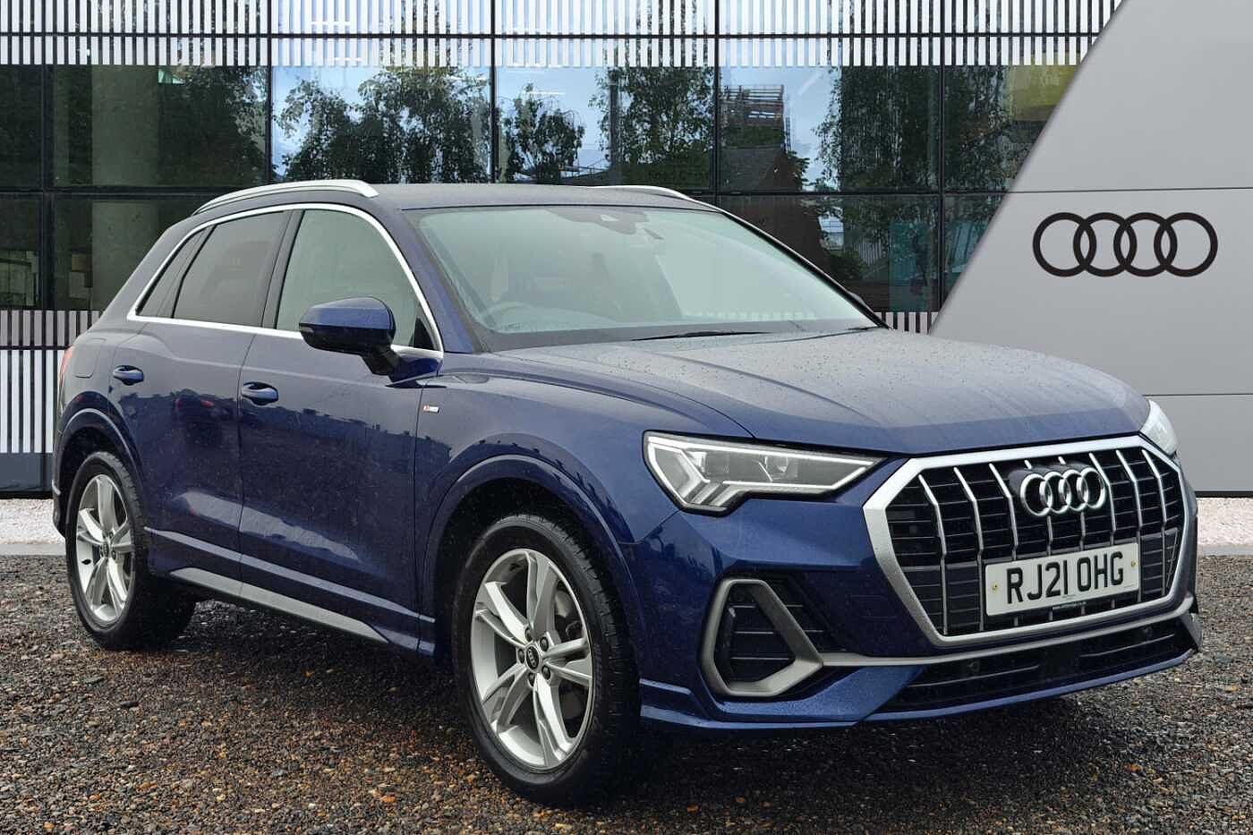 Main listing image - Audi Q3