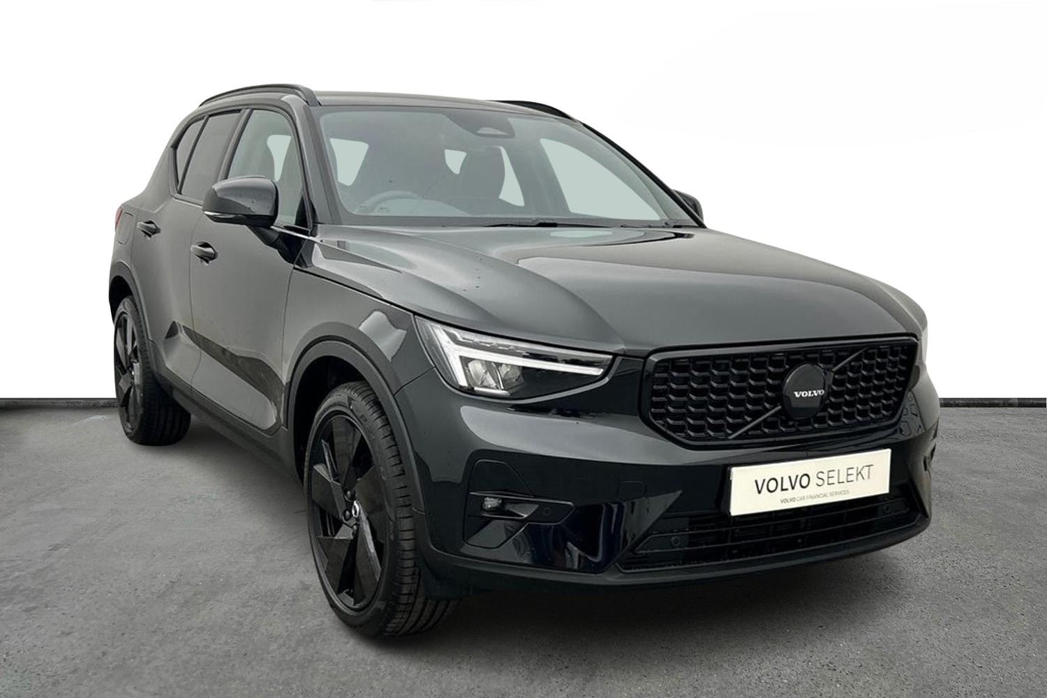 Main listing image - Volvo XC40
