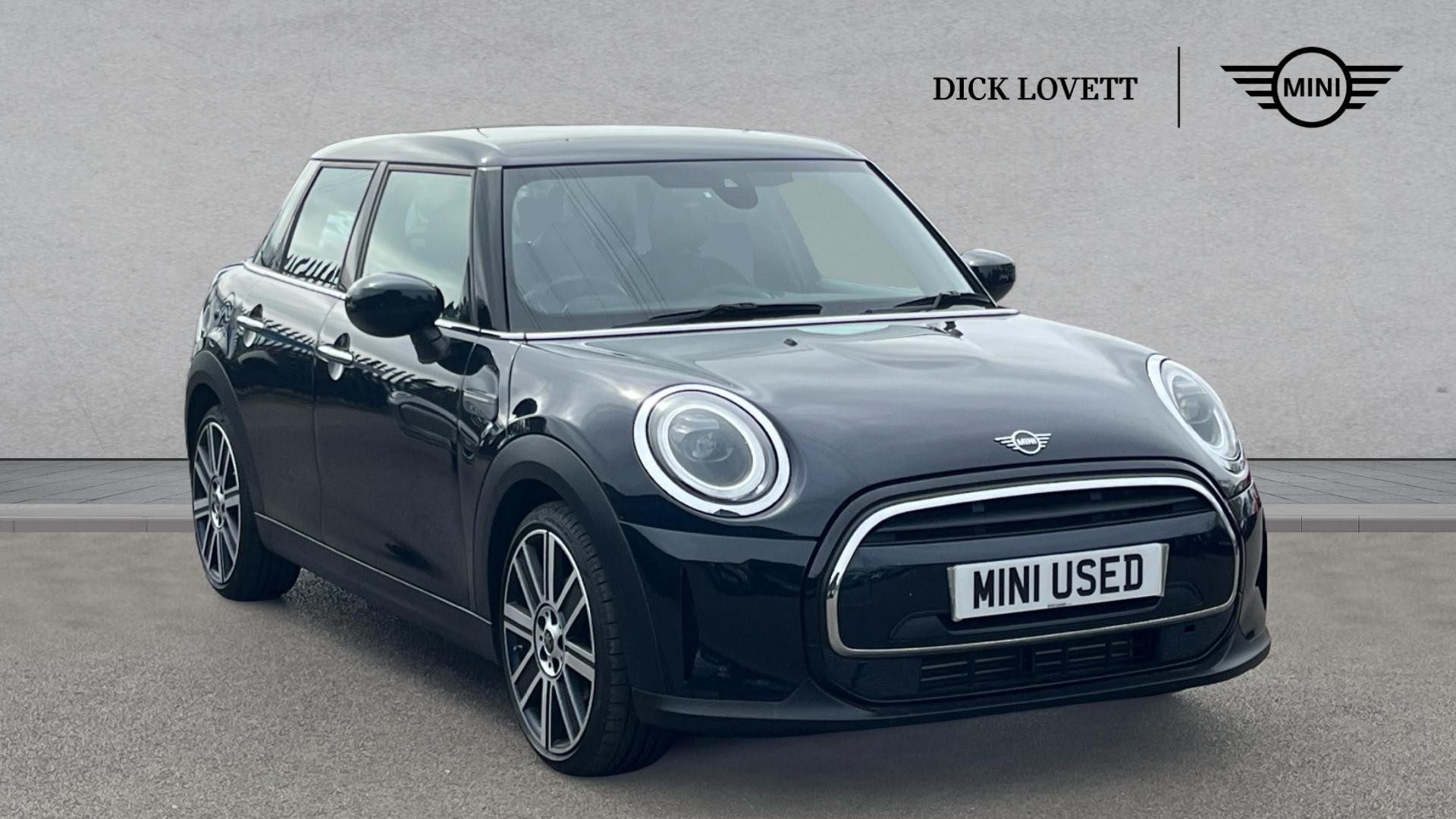 Main listing image - MINI Hatchback 5dr