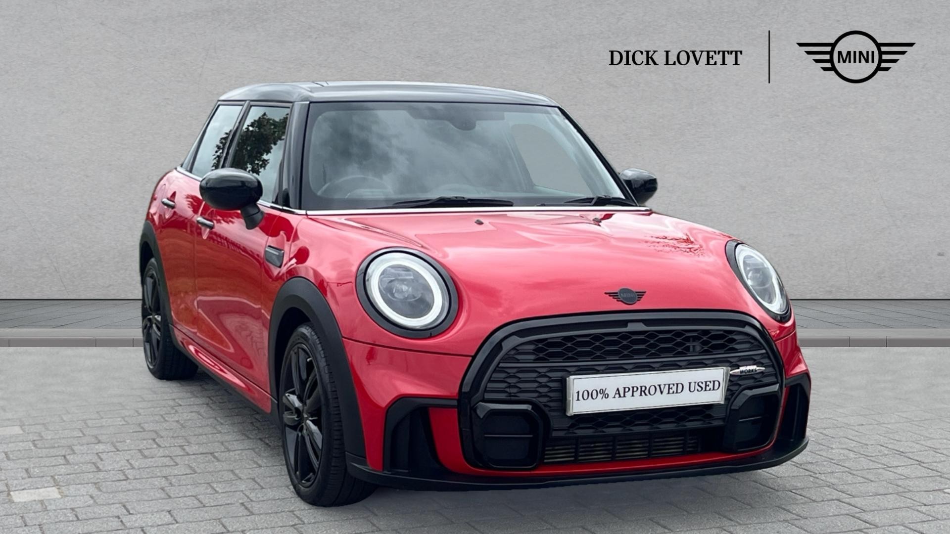 Main listing image - MINI Hatchback 5dr