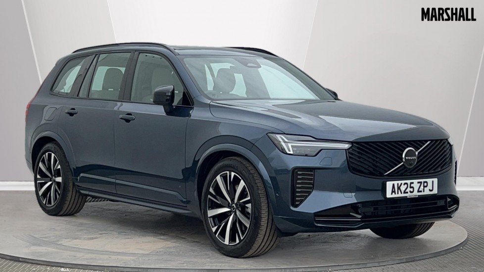 Main listing image - Volvo XC90