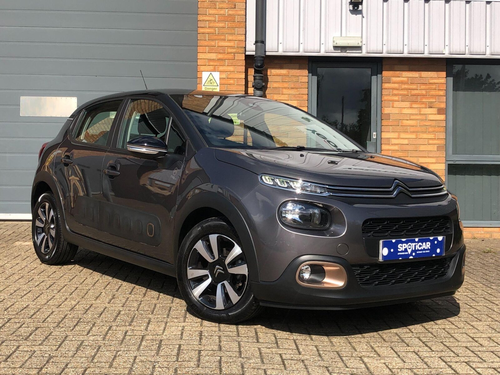 Main listing image - Citroen C3
