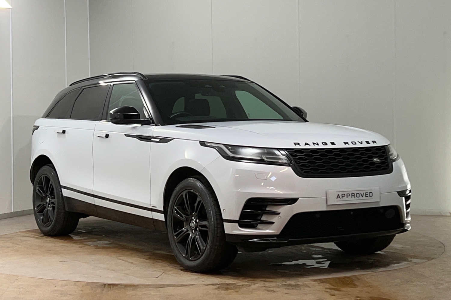 Main listing image - Land Rover Range Rover Velar