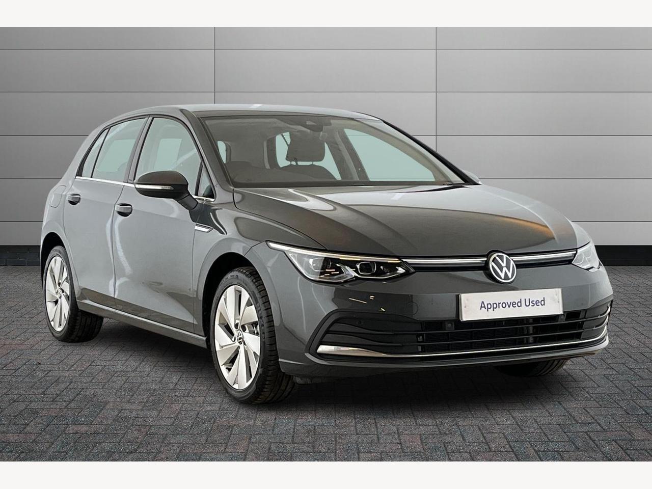 Main listing image - Volkswagen Golf