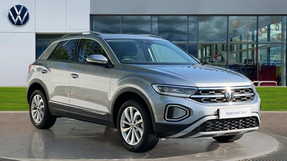 Main listing image - Volkswagen T-Roc