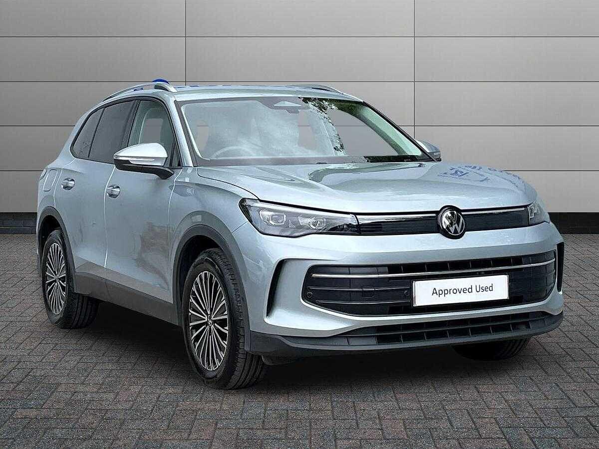 Main listing image - Volkswagen Tiguan