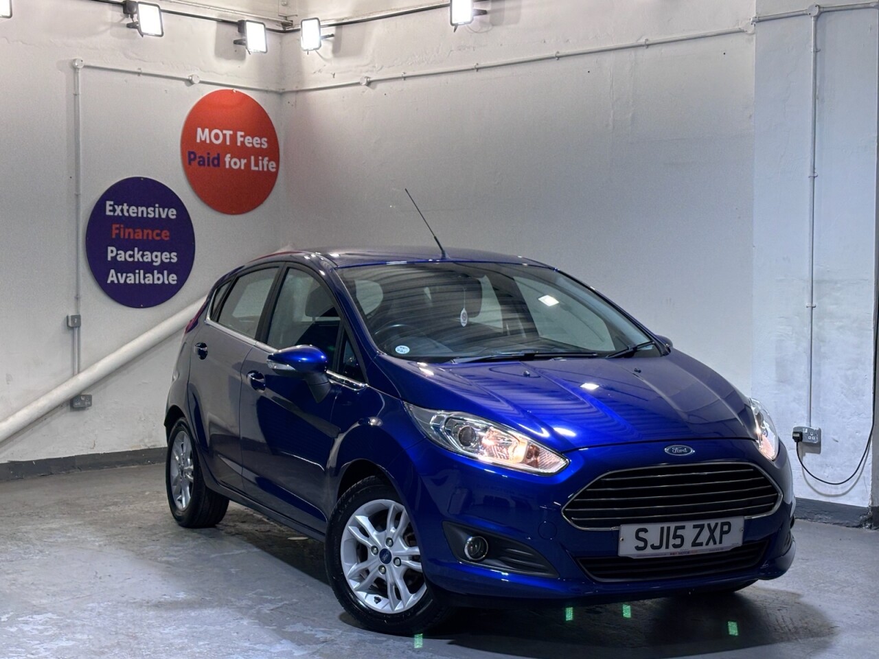 Main listing image - Ford Fiesta