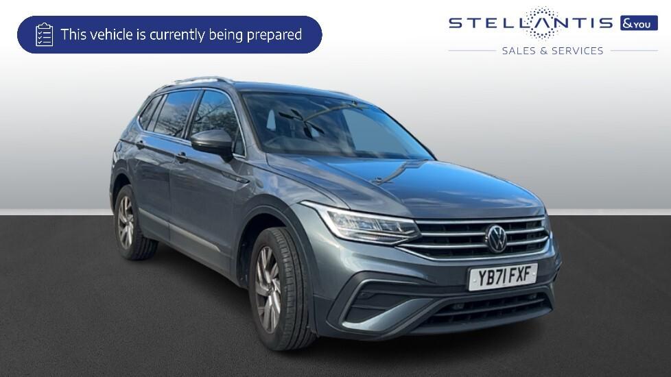 Main listing image - Volkswagen Tiguan Allspace