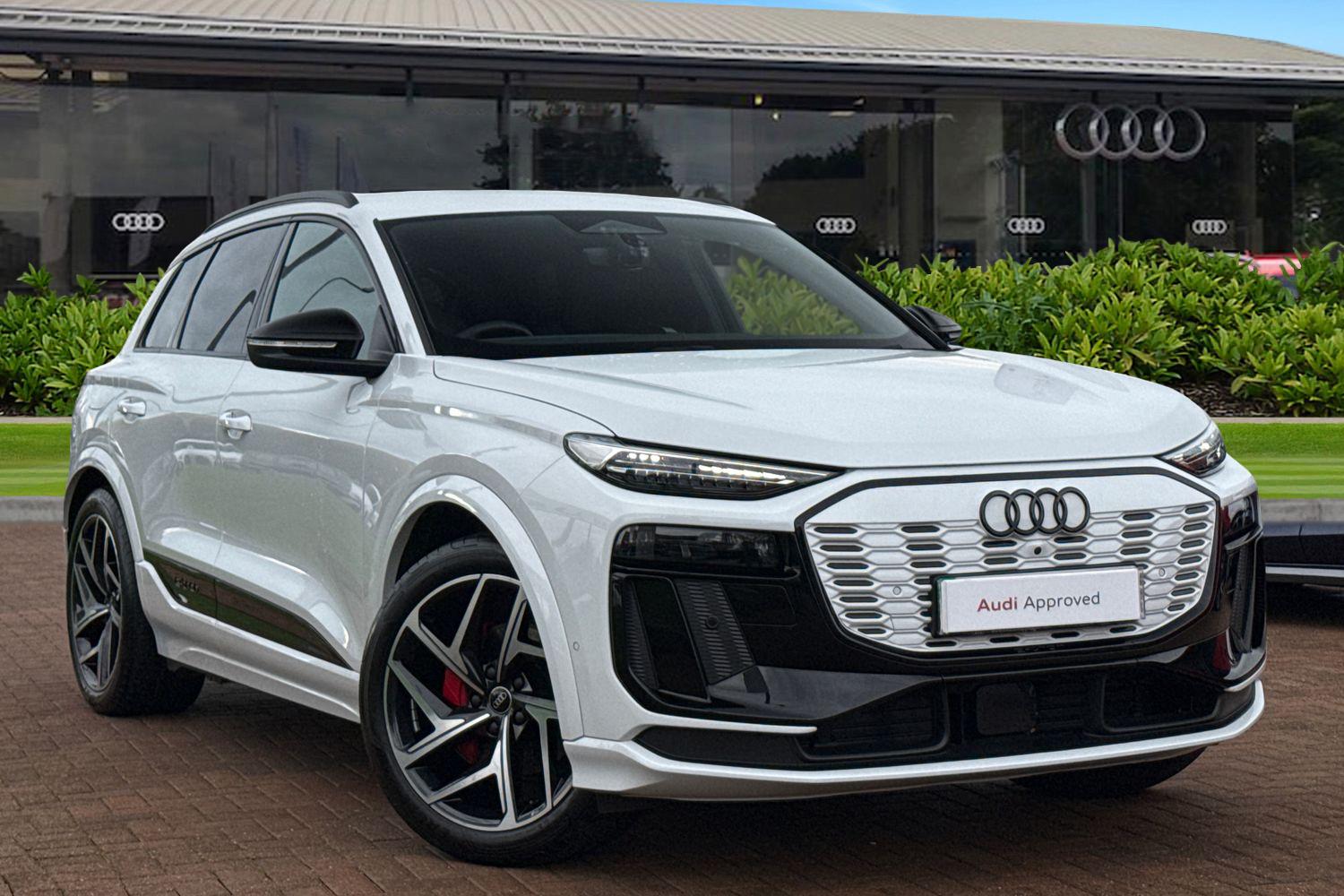 Main listing image - Audi Q6 e-tron