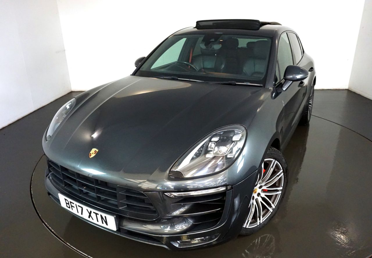 Main listing image - Porsche Macan