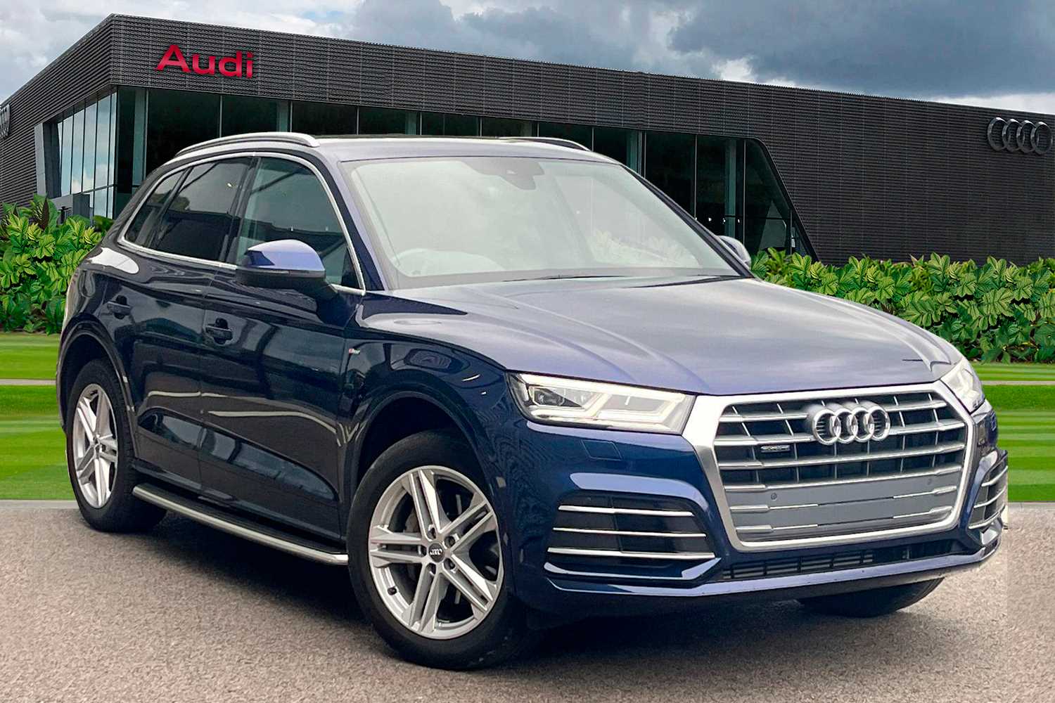 Main listing image - Audi Q5