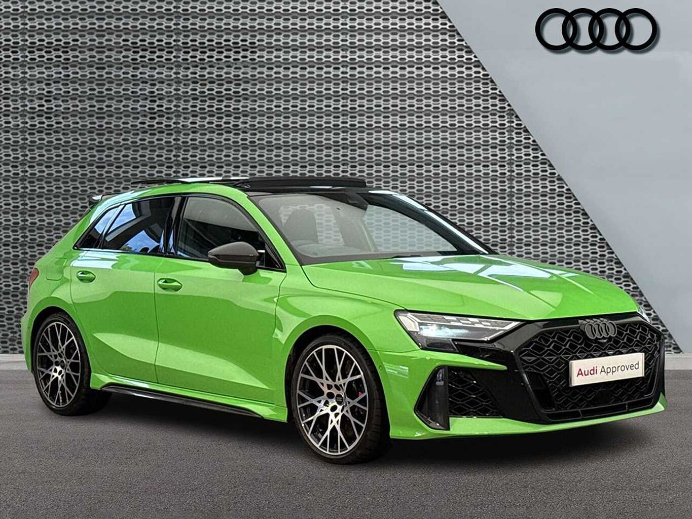 Main listing image - Audi RS3