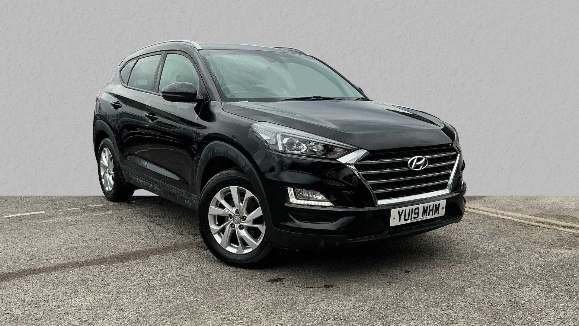 Main listing image - Hyundai Tucson